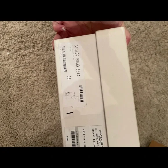 Saint Laurent got pink tribute heels - Picture 8 of 8